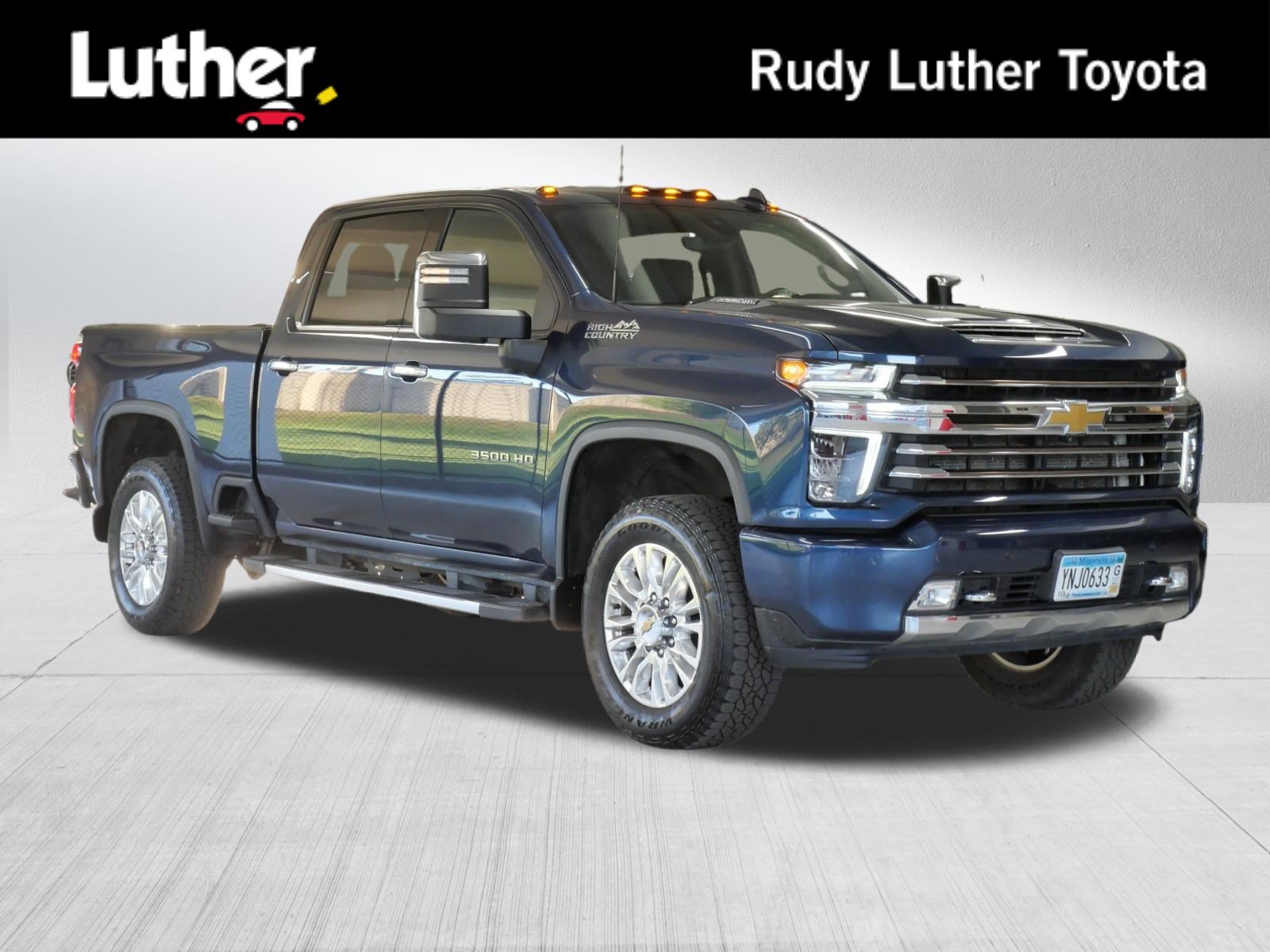 Used 2022 Chevrolet Silverado 3500 High Country w/ Z71 Off-Road Package AWD/4WD image 1