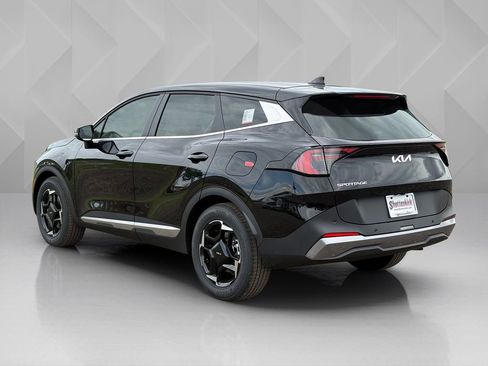 New 2026 Kia Sportage EX image 7