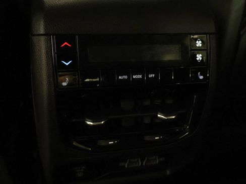 Used 2021 Jeep Grand Cherokee L Limited AWD/4WD image 48