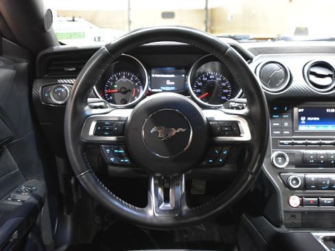 Used 2018 Ford Mustang EcoBoost Fastback image 15