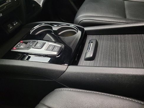 Used 2022 Honda Pilot Touring image 26