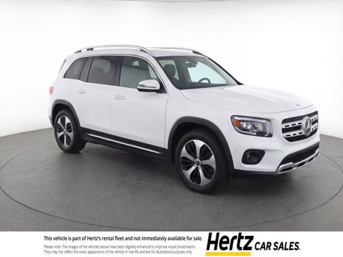 Used 2025 Mercedes-Benz GLB 250 GLB 250 image 1