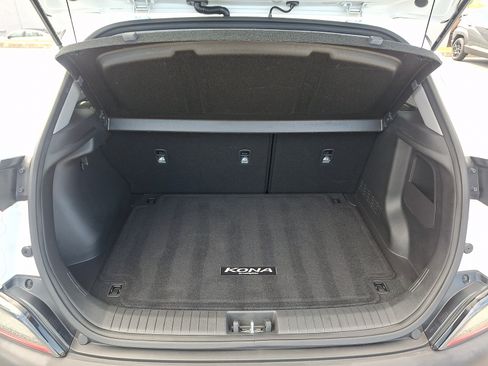 Certified 2023 Hyundai Kona SEL AWD/4WD image 30