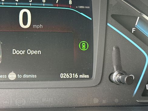 Certified 2024 Honda Odyssey Touring image 22