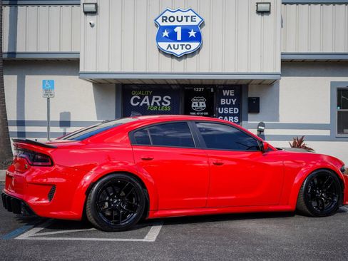 Used 2021 Dodge Charger Scat Pack RWD image 4