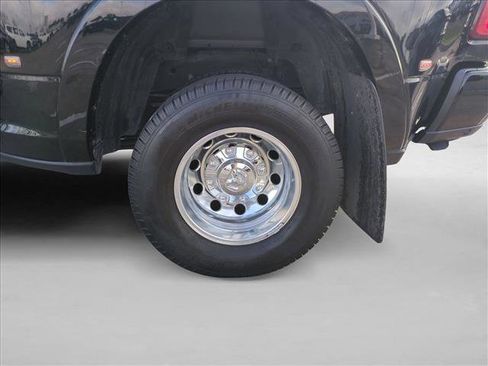 Used 2019 RAM 3500 Limited w/ Max Tow Package image 20