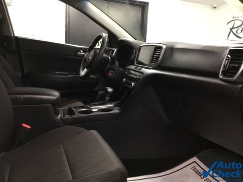 Used 2021 Kia Sportage LX image 36