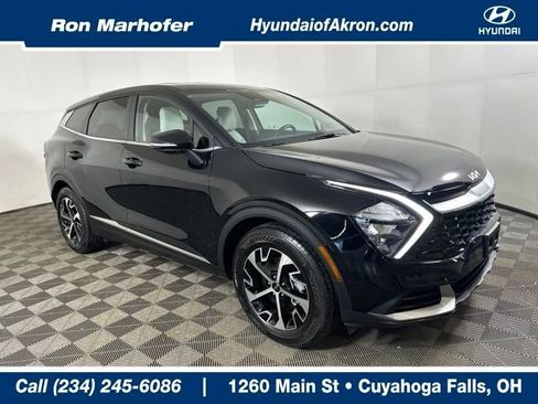 Used 2023 Kia Sportage EX image 1