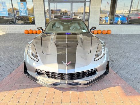 Used 2015 Chevrolet Corvette Z06 w/ 3LZ Preferred Equipment Group RWD image 30