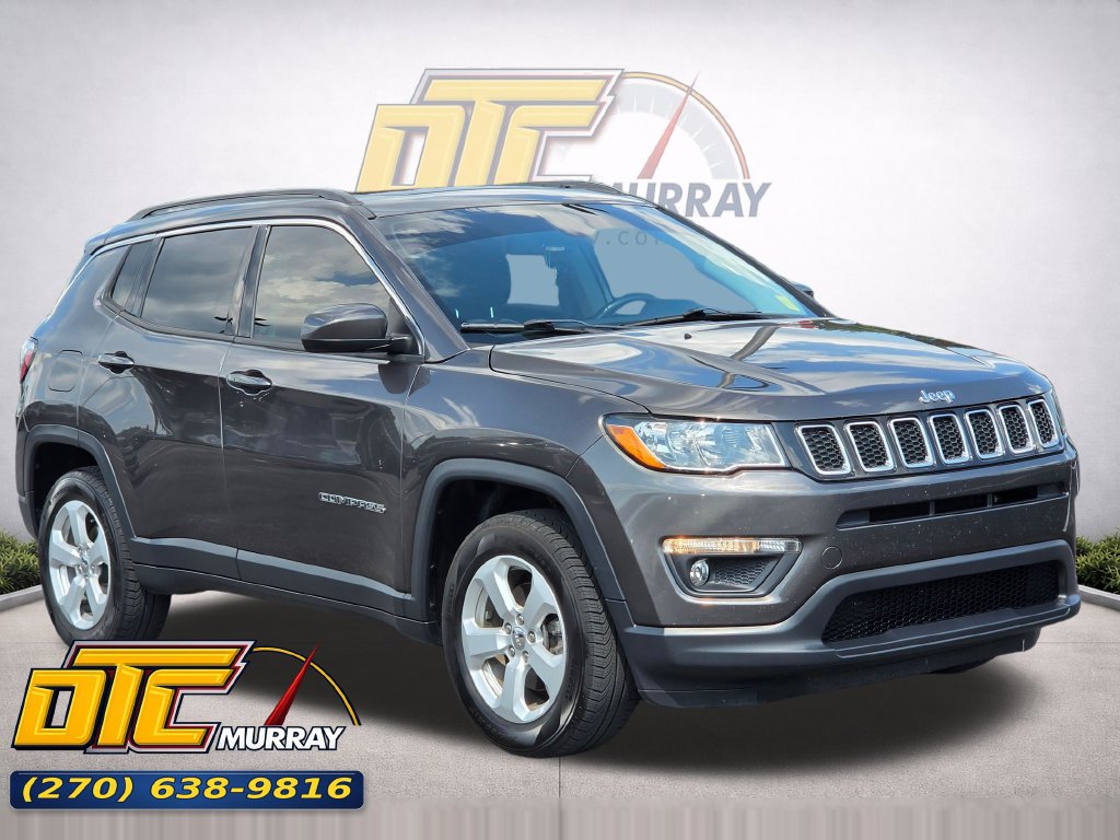 Used 2018 Jeep Compass Latitude AWD/4WD image 1