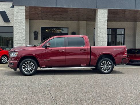 Used 2021 RAM 1500 Laramie w/ Sport Appearance Package AWD/4WD image 6