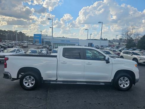 Used 2024 Chevrolet Silverado 1500 LT w/ Protection Package RWD image 9