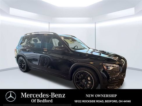 New 2026 Mercedes-Benz GLB 35 AMG 4MATIC image 3