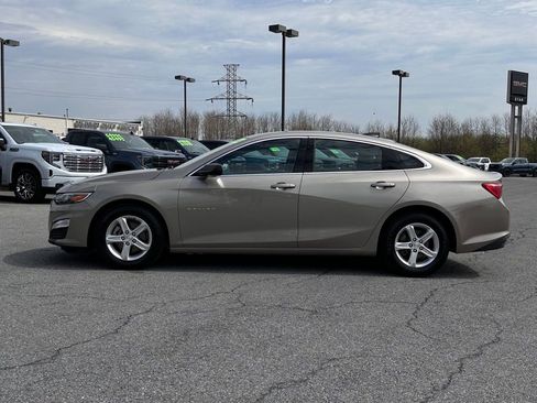 Used 2022 Chevrolet Malibu LS FWD image 7