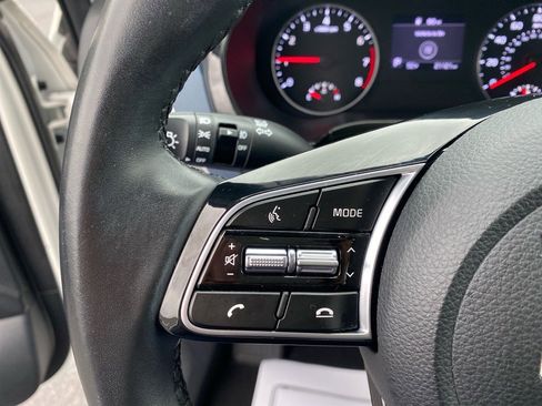 Certified 2023 Kia Seltos S image 18