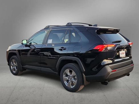 New 2025 Toyota RAV4 XLE image 6