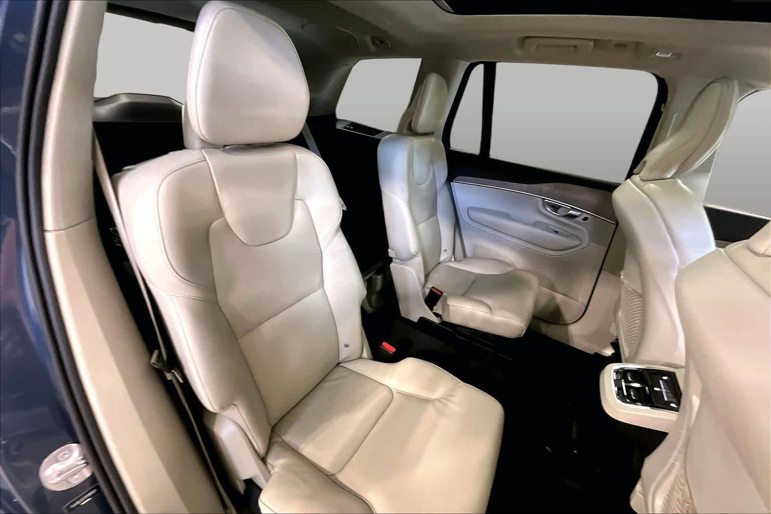 Used 2024 Volvo XC90 B6 Plus w/ Protection Package AWD/4WD image 19