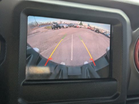 Used 2018 Jeep Wrangler Unlimited Sport S image 10