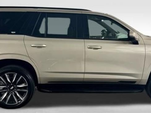Used 2021 Cadillac Escalade Sport RWD image 10