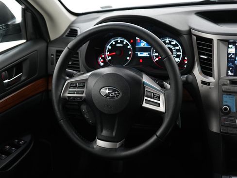 Used 2014 Subaru Outback 3.6R Limited AWD/4WD image 14