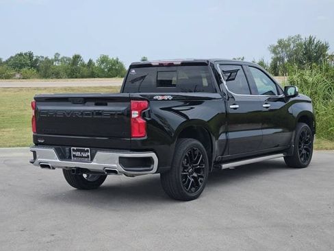Used 2023 Chevrolet Silverado 1500 LTZ w/ LTZ Premium Package AWD/4WD image 7