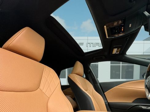 New 2026 Lexus RX 350h image 13