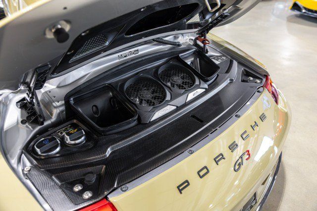 Used 2018 Porsche 911 GT3 RWD image 23