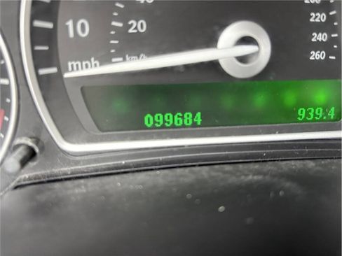 Used 2010 Saab 9-3 2.0T w/ Comfort Package FWD image 9