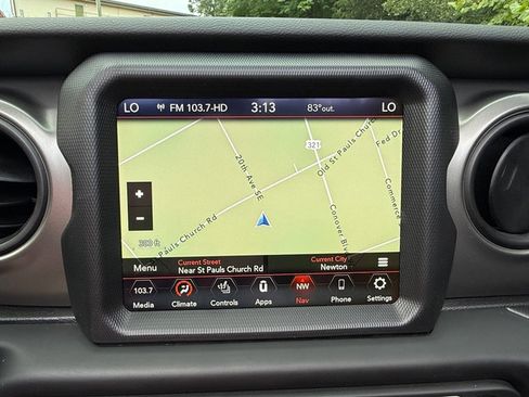 Used 2023 Jeep Wrangler Unlimited w/ Sun & Screen Package AWD/4WD image 23