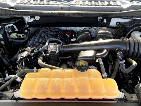 Used 2018 Ford F150 XL w/ XL Power Equipment Group image 28