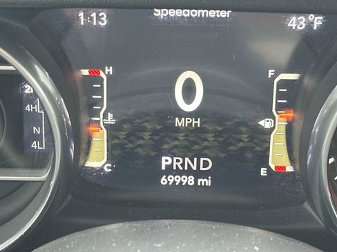 Used 2018 Jeep Wrangler Unlimited Sahara image 20