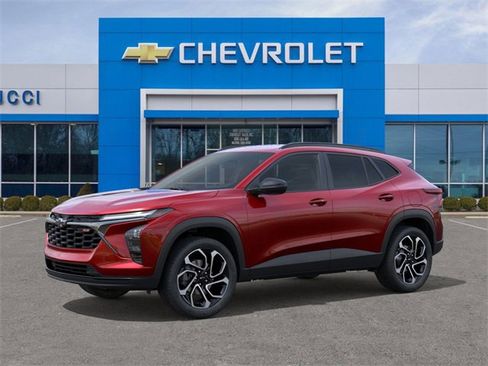 New 2026 Chevrolet Trax RS image 2