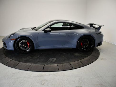 Certified 2024 Porsche 911 Carrera GTS RWD image 2