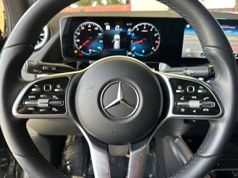 Certified 2023 Mercedes-Benz GLA 250 w/ Premium Package image 29