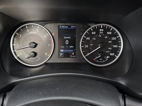 Used 2025 Nissan Sentra S image 27