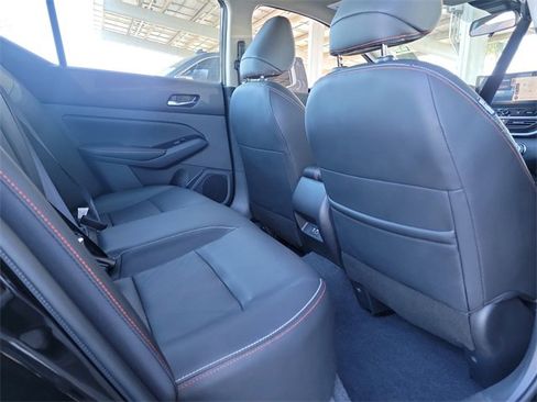 Used 2023 Nissan Altima 2.5 SR w/ SR Premium Package image 25