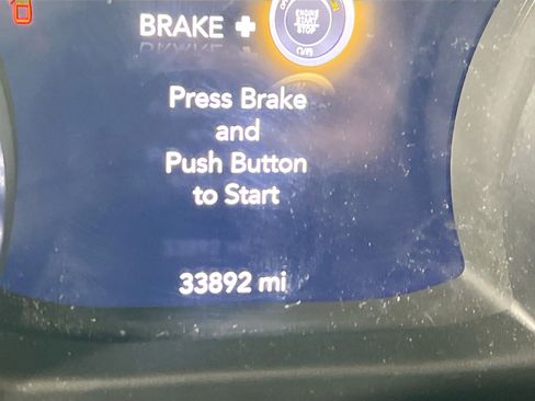 Used 2022 Jeep Gladiator Willys image 12