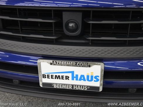 Used 2023 Porsche Macan image 44