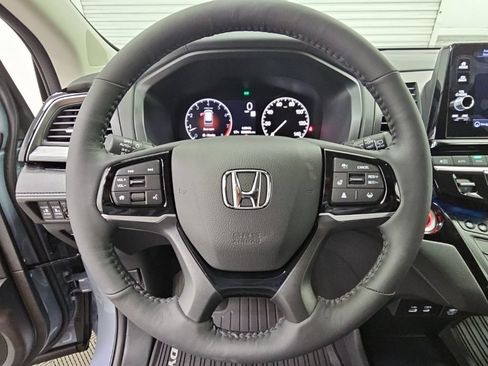 New 2026 Honda Odyssey Elite image 25