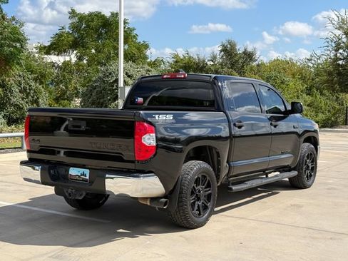 Used 2020 Toyota Tundra SR5 w/ SR5 Leather Package AWD/4WD image 6