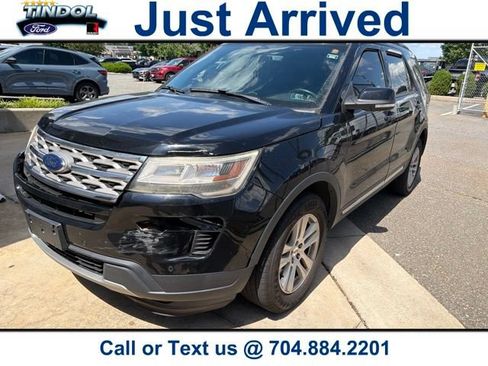 Used 2018 Ford Explorer XLT w/ Equipment Group 202A AWD/4WD image 1
