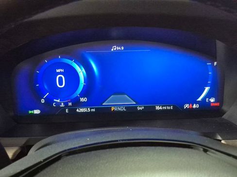 Used 2023 Ford Explorer Platinum w/ Technology Package AWD/4WD image 14