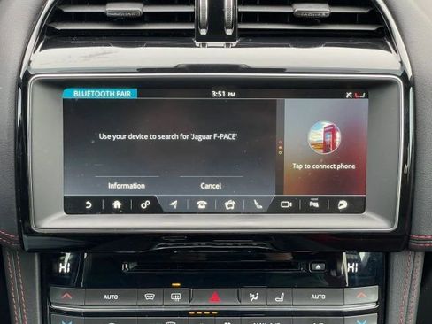 Used 2019 Jaguar F-PACE S image 28