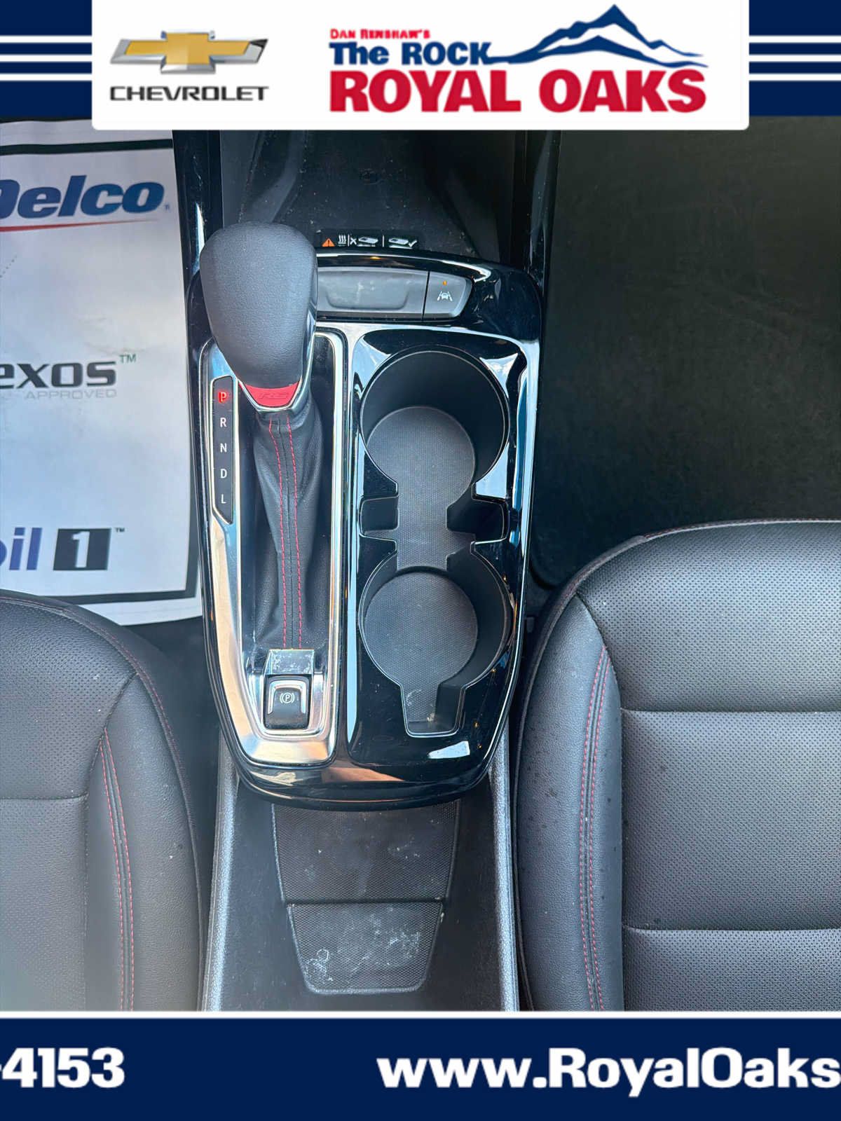 Used 2025 Chevrolet Trax RS w/ Sunroof Package FWD image 17