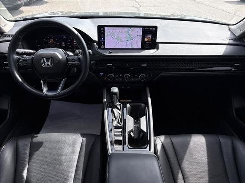 Used 2023 Honda Accord Touring image 10