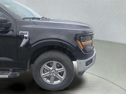 Certified 2025 Ford F150 XLT w/ Equipment Group 301A Standard AWD/4WD image 17