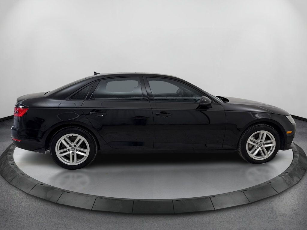 Used 2017 Audi A4 2.0T Premium FWD image 4