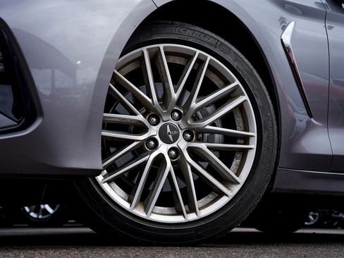 Used 2021 Genesis G70 2.0T w/ Elite Package image 2