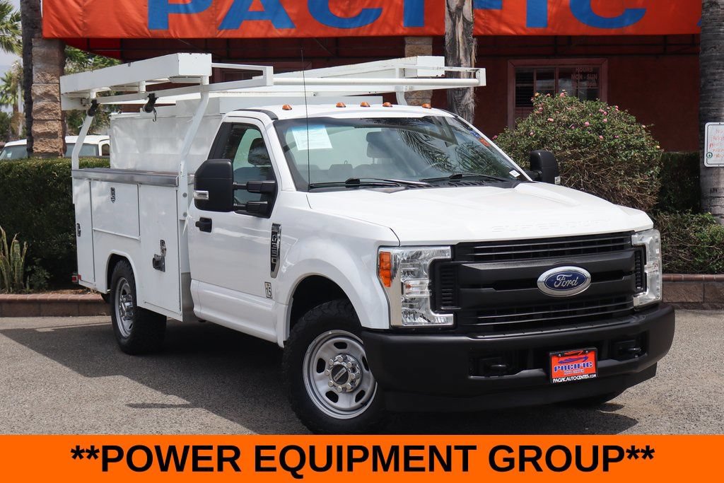 Used 2017 Ford F350 XL w/ Power Equipment Group RWD image 2