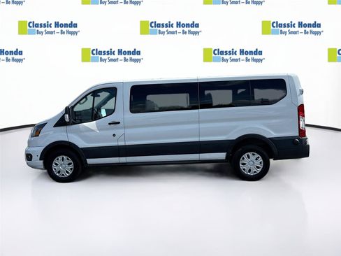 Used 2024 Ford Transit 350 XLT RWD image 4